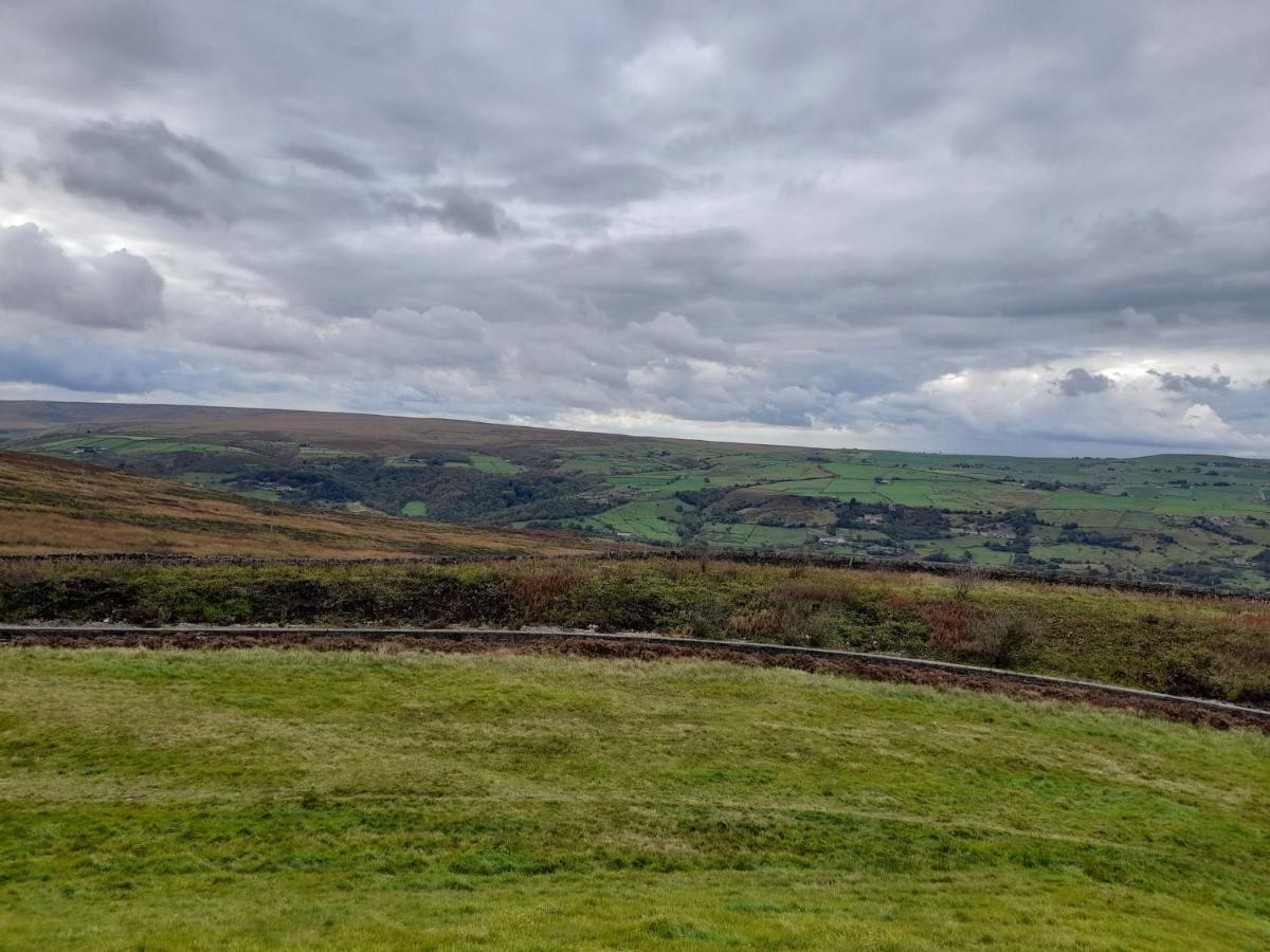 Tyas Cottage Slaithwaite Esterno foto